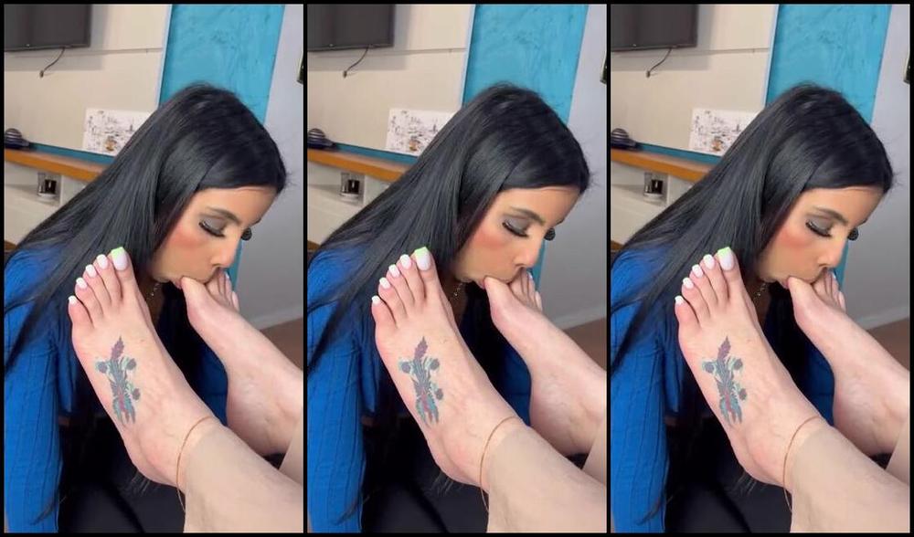 Goddess Grazi Aka Foot Fetish Grazigoddess Onlyfans Xxx Video Backstage Suzy