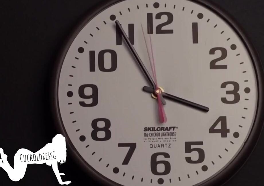 Cuckoldressg Nicknamed Cuckoldressg Onlyfans A Little Throwback To When I Left Cucky In The Car While I Fucked My Bull