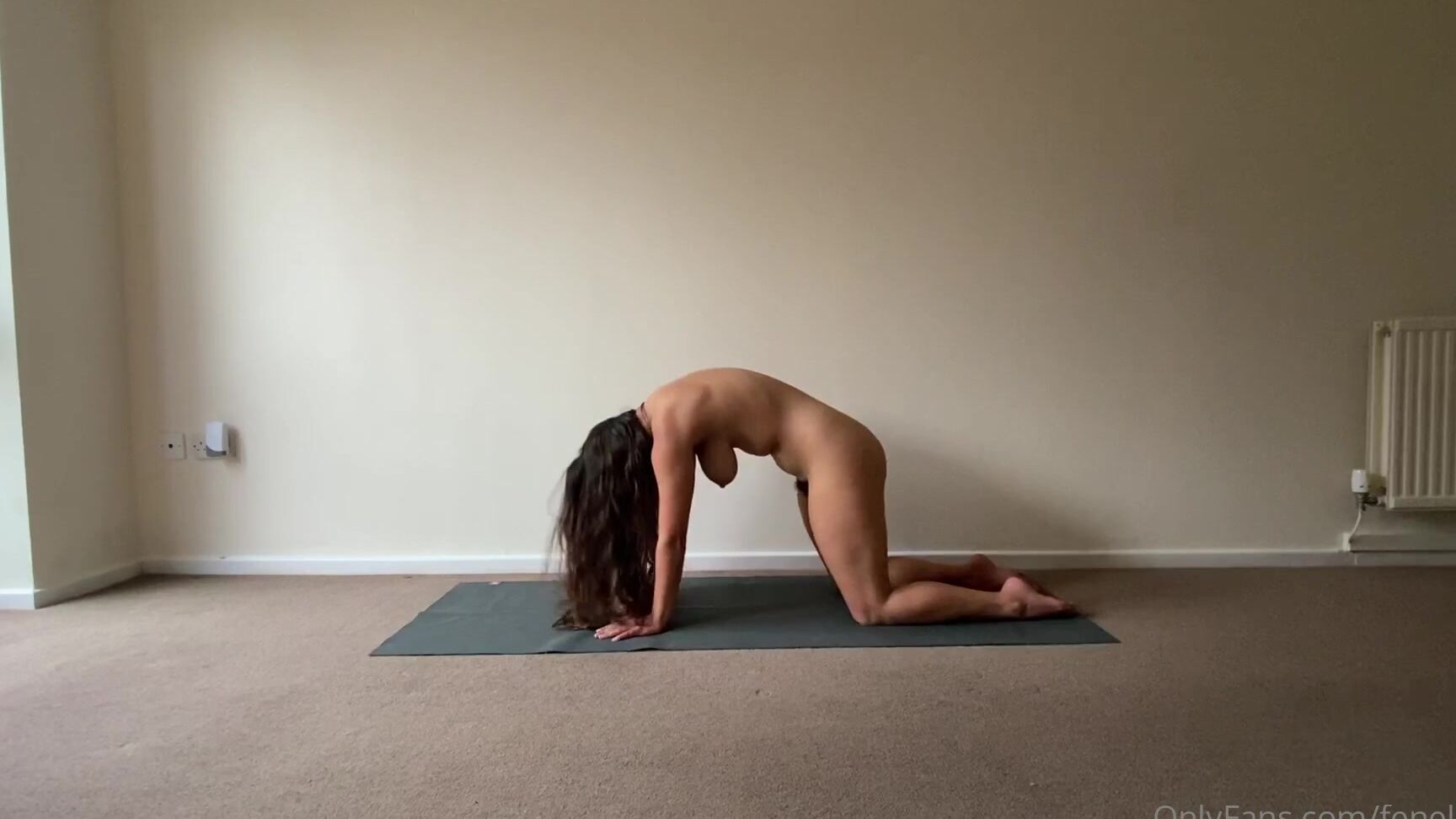 Fenellafox Naked Yoga Introduction Before You Click Play Get Ready To Stretch D I Made A Few Mis