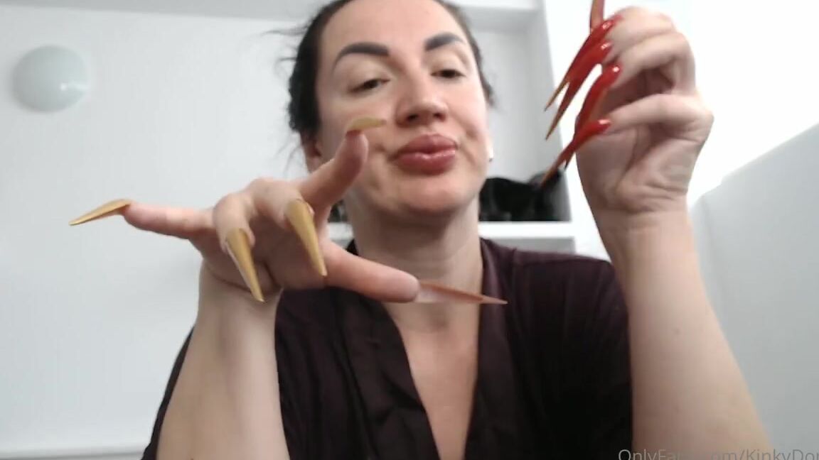 Kinkydomina Onlyfans Nailsfetish Wompwomp Addicted When Do You Know That Youve Overdone It For Me Its When I Break 3