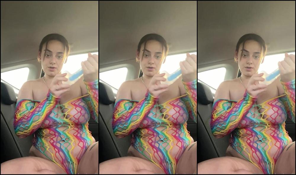 "Tiffanybabe01" masturbation, orgasms, car fucking, pussy spreading, pussy play FUCKING MYSELF IN MY SIS CAR XXX manyvids