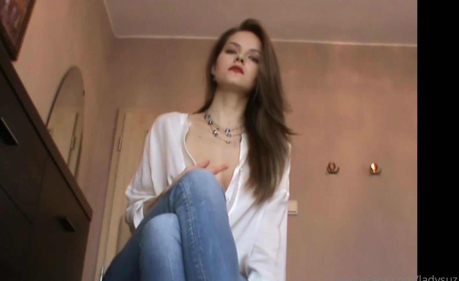 Ladysuzanne Happy New Year My Slaves And Worshippers Watch This Clip And Become A Better Slave For M