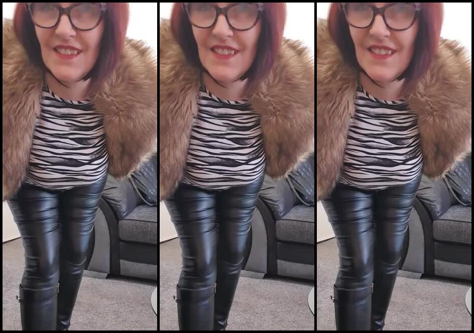 Miss B Nicknamed Missb52S Onlyfans 01 22 2022 Would You Follow Me Home