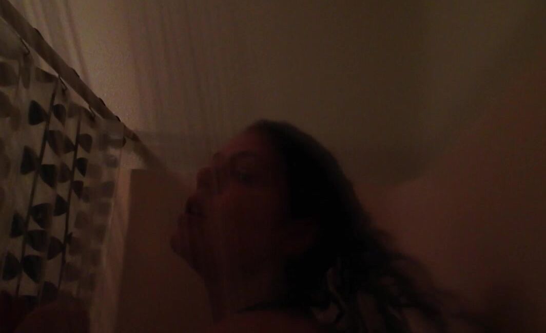 Curvesandkinkfux Sale Toothbrush Up My Ass In The Shower