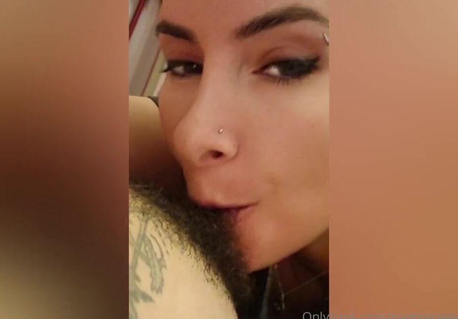 Mistress Desideria Godiva Nicknamed Padronagodiva 10 14 2024 Onlyfans Video L Ancella Ha Fame