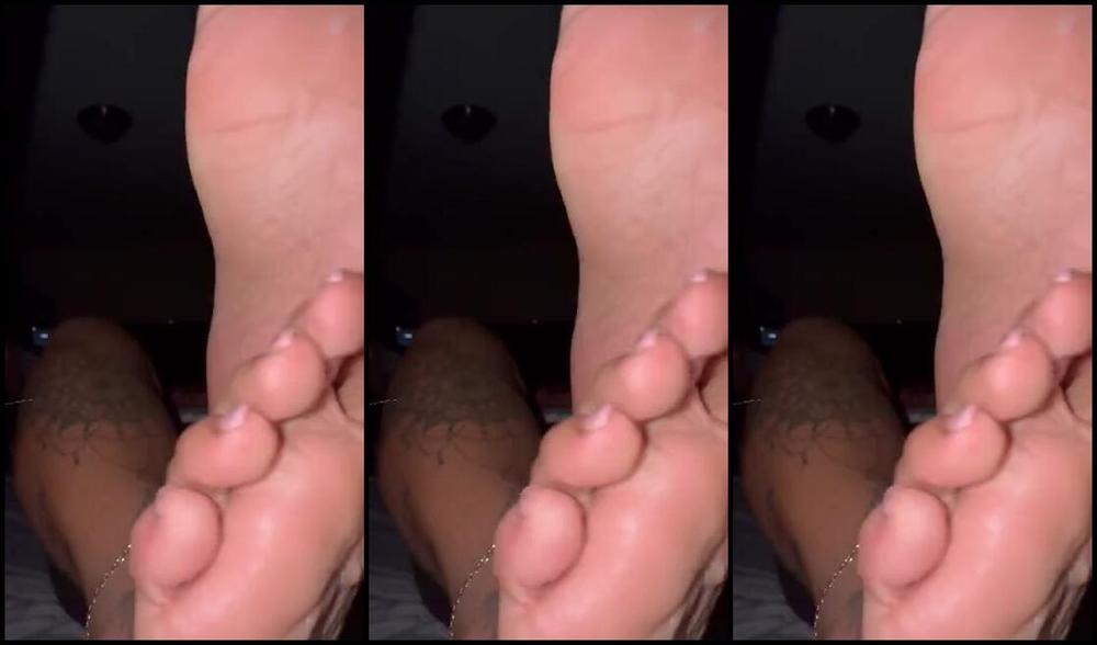 Dissa Nicknamed Dissatoes 07 09 2024 Onlyfans Video Tell Me How Much You Love My Soft Soles