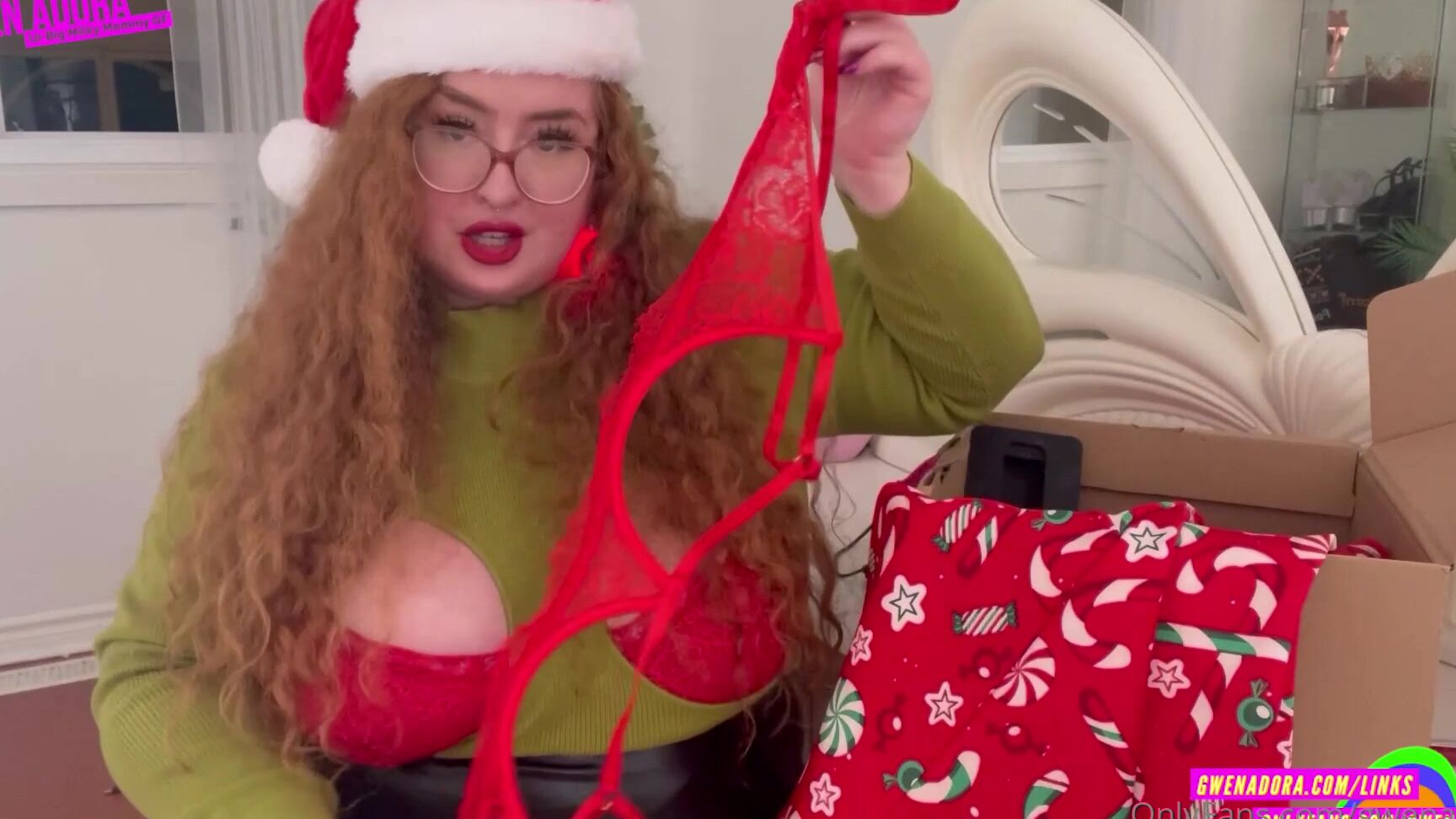 Gwenadora 2310207403 12 24 2021 Christmas Sissification Your Gf Is Waiting For You To Finish Getting Ready For Your Families