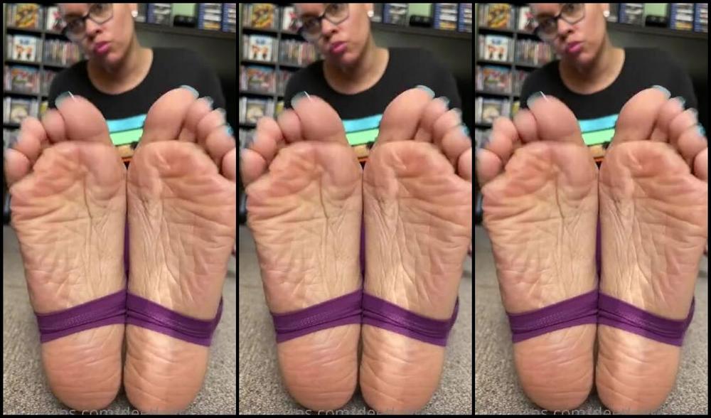 Deedeericanfeet Onlyfans As Requested In These New Stirrups Thanks Hun I Love These