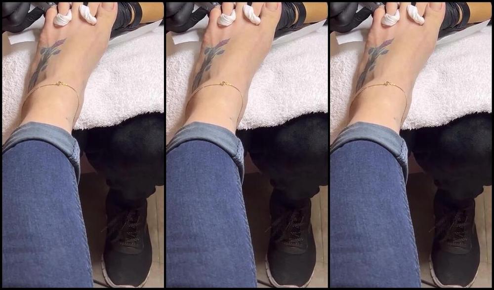 Goddess Grazi Aka Grazigoddess Onlyfans Xxx Pedicure Day