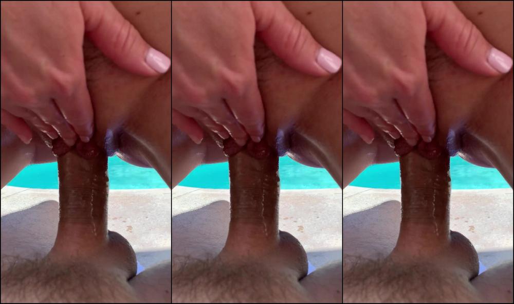 Anikkaalbrite Poolside Fuck