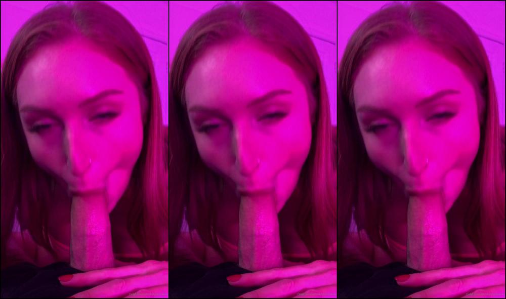 Skylarsnowxxx Jumping Into Bed With You In My Cute Little Outfit T