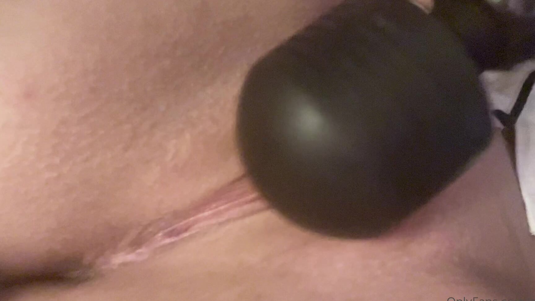 Gigi Patsy 2717759889 12 30 2022 Close Up Pussy Play