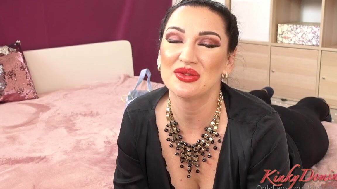 Kinkydomina Onlyfans Every Day A Free Clip On My Vip Page Training Course For Submissive Men Part 2 Chastity So Youve