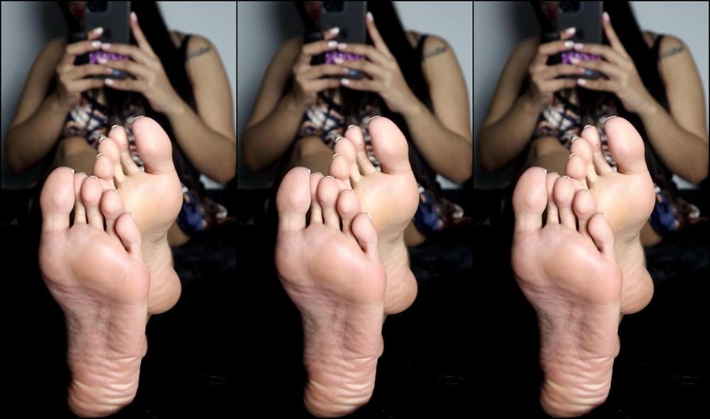 pilifeetnas 2023 06 03_at_06 53 fansly fansly