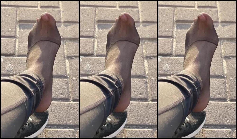 Its Queen Kylie Aka Its Queenkylie Onlyfans Taking My Shoes Off In Public With My Stockings On Someone Stared At Them Vo4