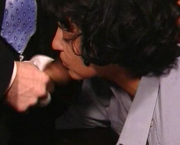 "Adriana, Angela Ambrus, Armelle Castan, July Blond, Karli Sweet, Laura Black, Backey Jakic, Bobi, Mike Foster, Mirko Lenkov, Robert Ungar, Roberto Piluso" Lesbian, DP, Anal, Feature Satan Im Kerker der Sex-Sklaven MMV (Multi Media Verlag)