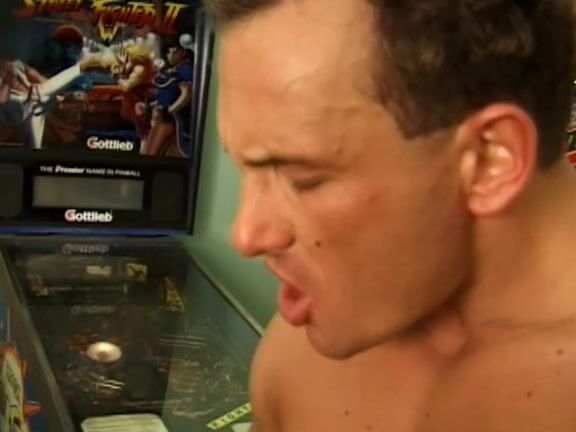 Video Magazine 50 Scene3