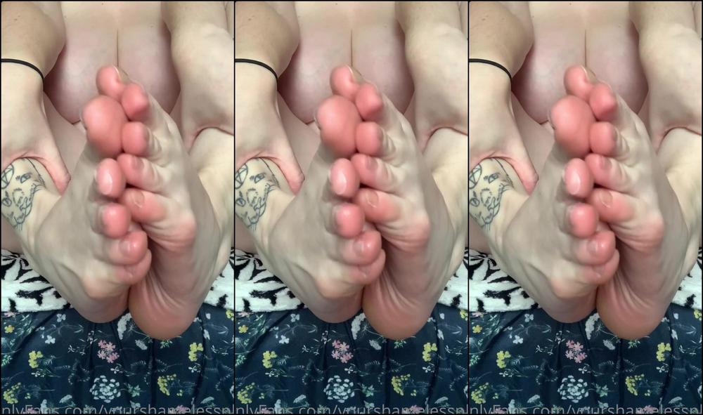 Yourshamelessplug 2744405878 01 15 2023 Tell Me Below If I Should Post More Feet Content