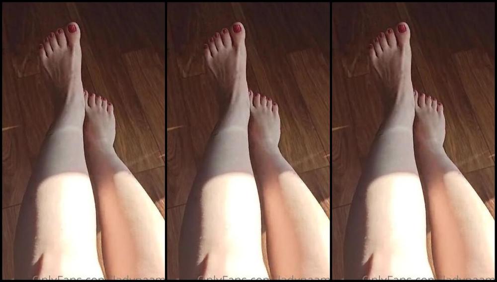 Ladynaama Onlyfans Morning Sexy Legs And Devices Yesterday I Had A Busy Day Today I Want To Fully Devote To You