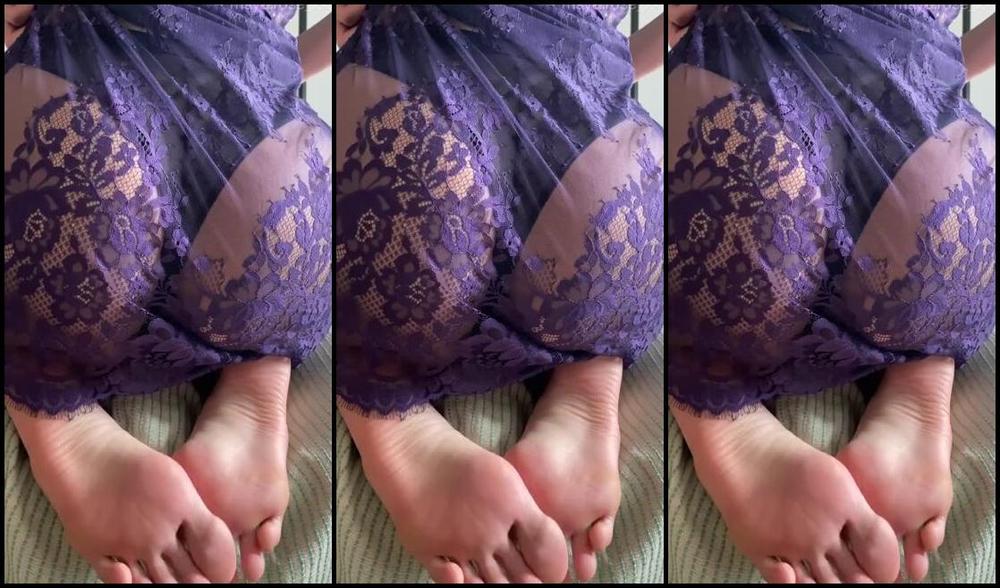 Maya Rose Xx Onlyfans A Little Bit Of Booty And Soles Action Today 8Rh