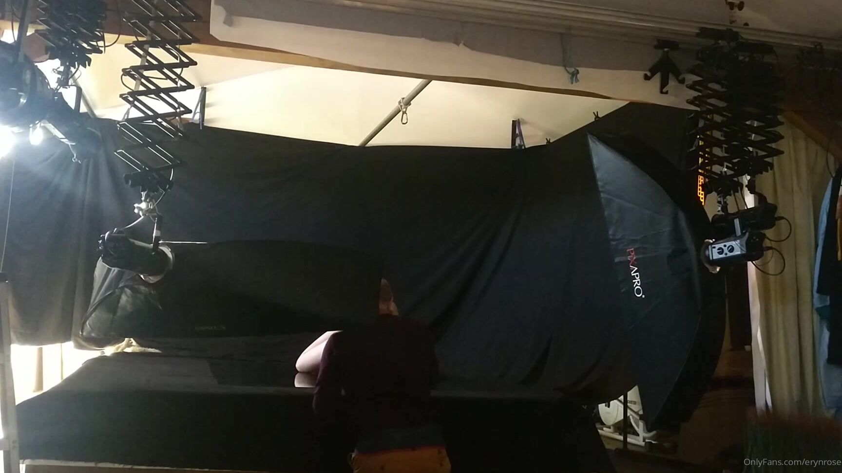 Erynrose Behind The Scenes Video Shooting Some Mildly Kinky Art