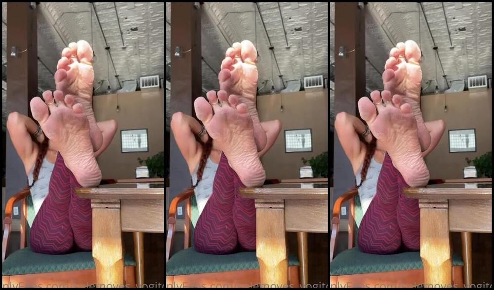 Sole Kissed Nicknamed Solemoves Yogitoes Onlyfans Simple Dirty Feet Request Here Ya Go Honeypooh Betcha Wanna See Somethin Drippin Off Those