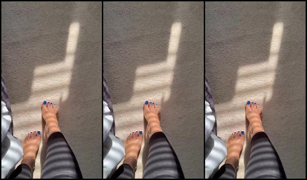 Sassy Toes Aka Sassytoesforyou Onlyfans Blue Chrome