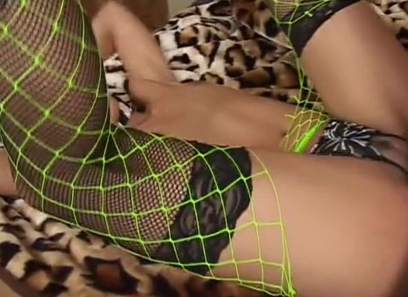 "Mix"  Hood Bangers  2_1 SiteRip