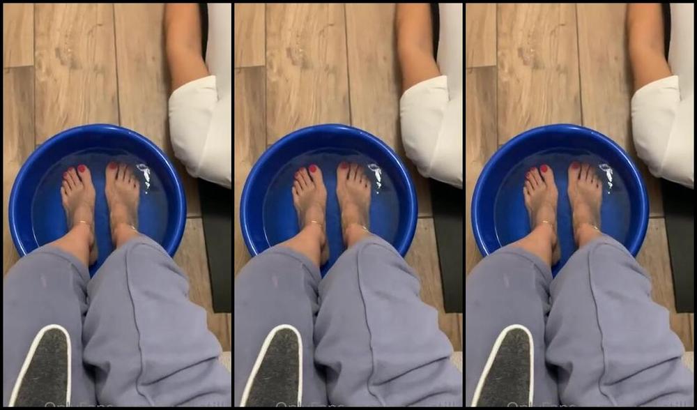 Deapistilla Nicknamed Deapistilla1 10 06 2022 Onlyfans Video Pedicure Con Asciugapiedi Umano Raccoglie Anche La Pelle Morta