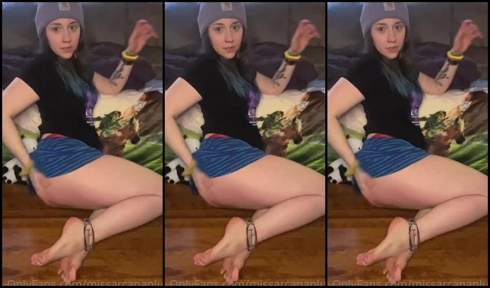 Missarcanaplus Nicknamed Missarcanaplus Onlyfans 1 10 Video More Zelda Themed Pics Its Like I Love It Or Something Hehe Make Sure You Dont S 10 J