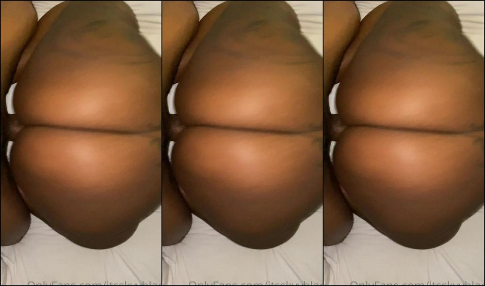 itsskyyblack-10-12-2020-1421316535-fat-juicy-cat