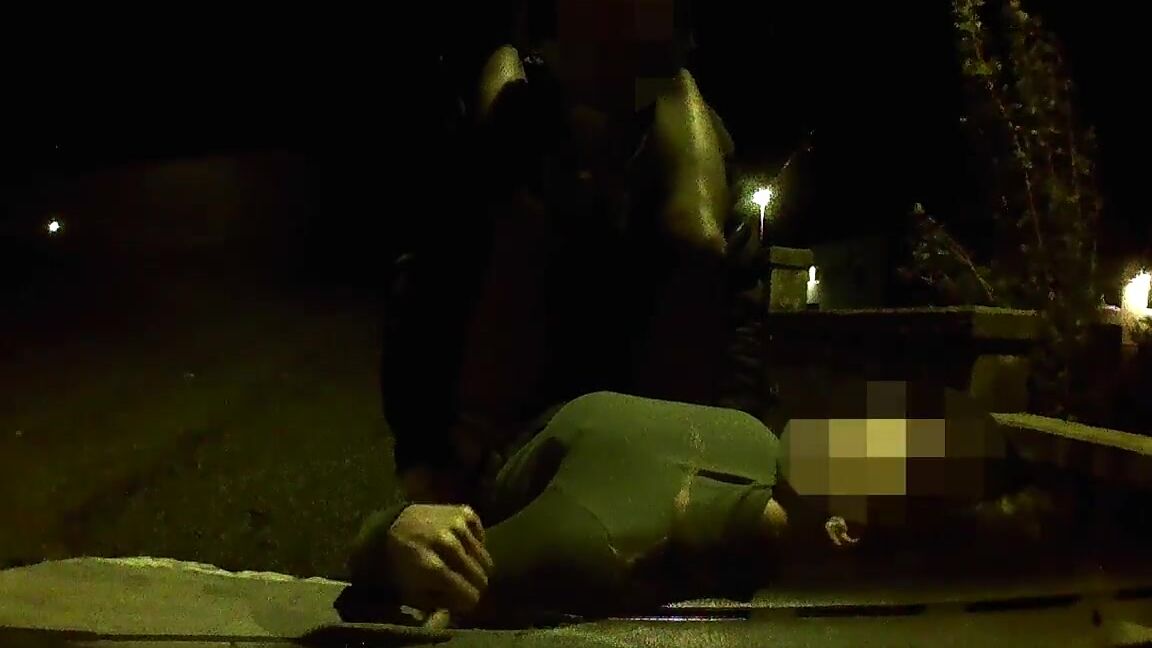 Nemi BangsDesire РОГОНОСЕЦ ТРАХАЕТ МОЛОДУЮ ЖЕНУ НА КАПОТЕ МАШИНЫ PornHubPremium