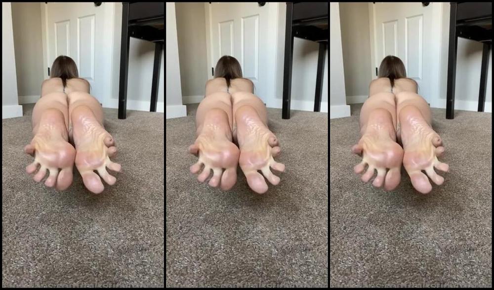 Misstinytootsies Onlyfans As Requested Here Is A Joi In This Position You All Love So Much