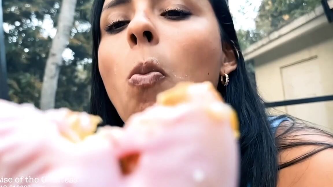 Mistress Enola Onlyfans Giantess Enola Loves Donuts Loves Them But She Wants You To Know Shes Not Necessarily The Evil Lp