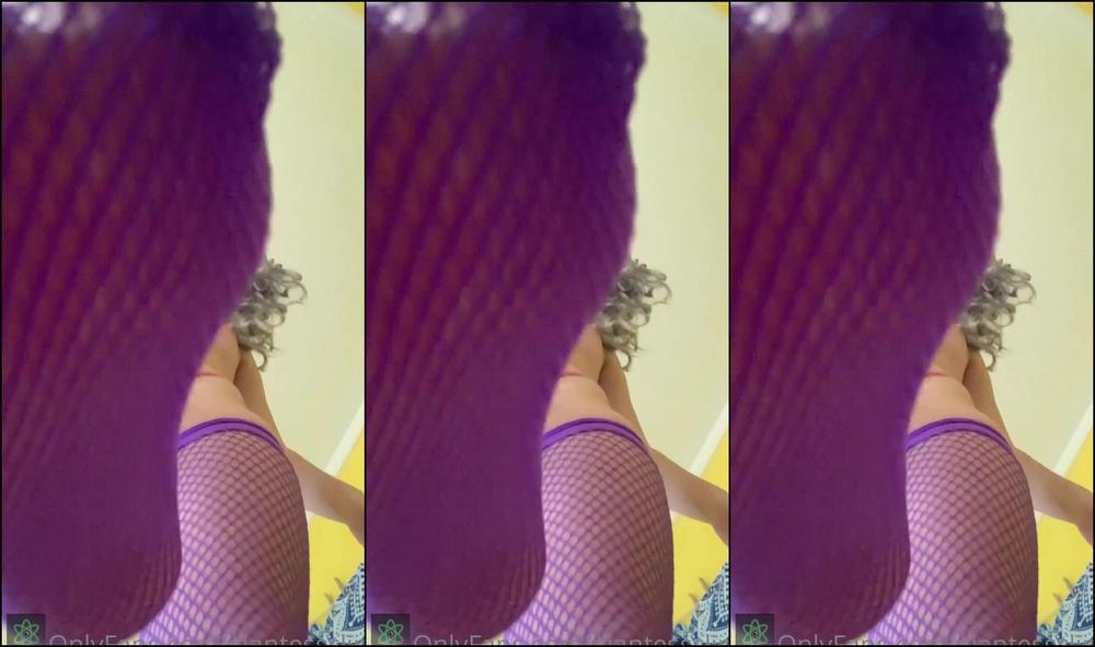 Giantessclips The Naughty Friend Starring Sugar Kreamykunt For More Sugar Visit Https Onlyfans Co