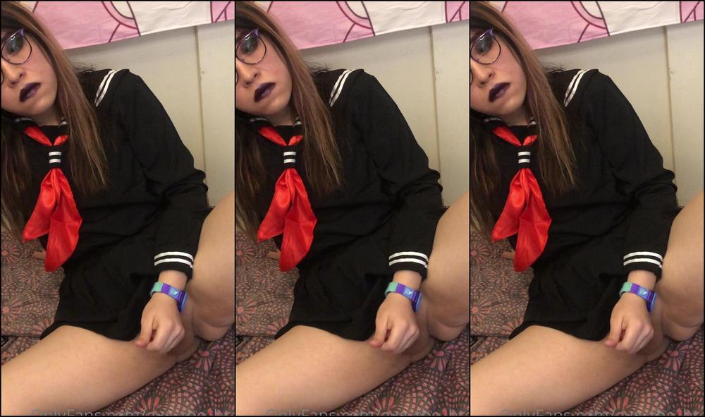 The Brat Queen I Absolutely Love How My Shoes Look In This Outfit Hope You Like It Too Enjoy M