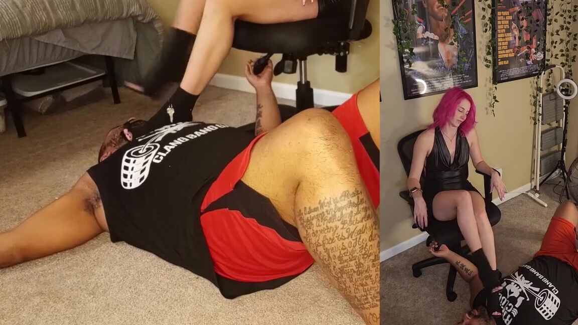 Goddessbbgrl Onlyfans Today My Footbitch Is Scheduled To Be Unlocked From His Chastity Sentence Hes Been A Lazy Footbitc