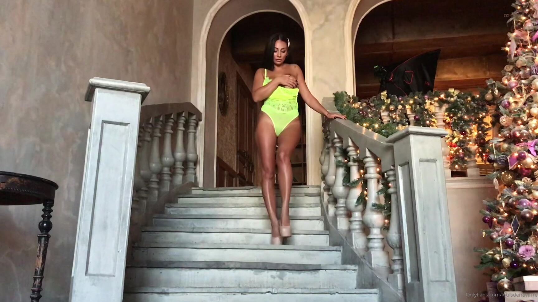 louisdenavarre-15-11-2019-83079874-backstage