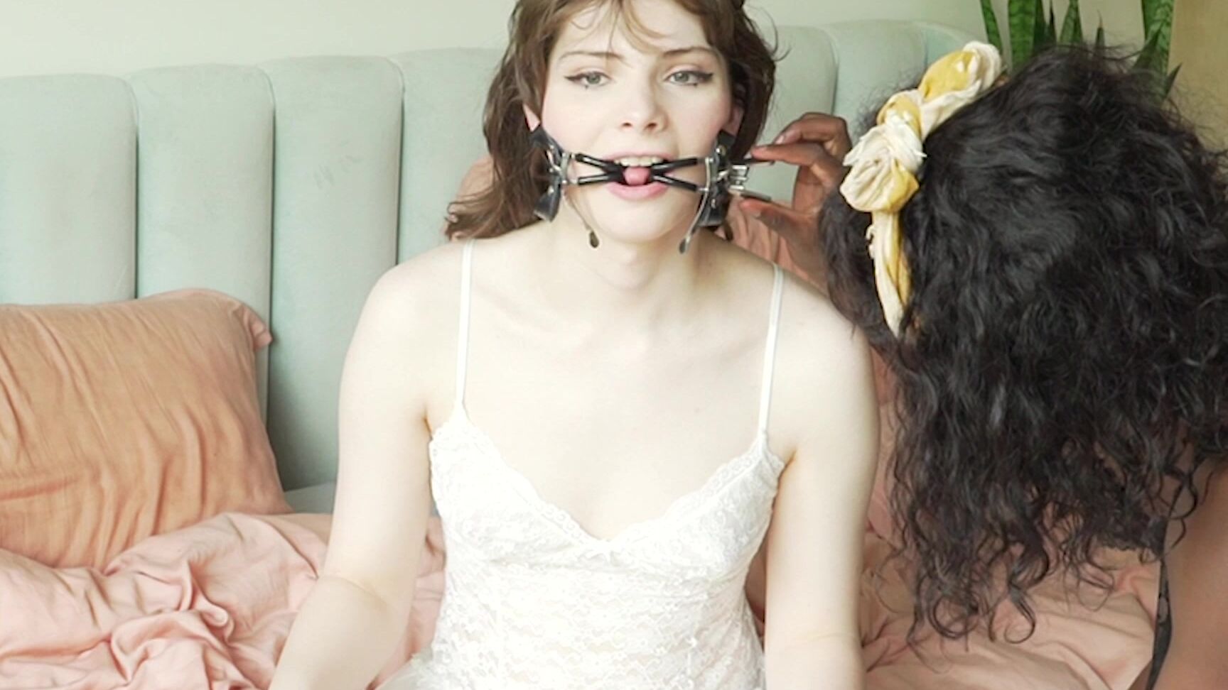 Trans, Girl Girl, Blow Jobs, BDSM, Throat Fucking vanniall a visit from zelda cross ManyVids