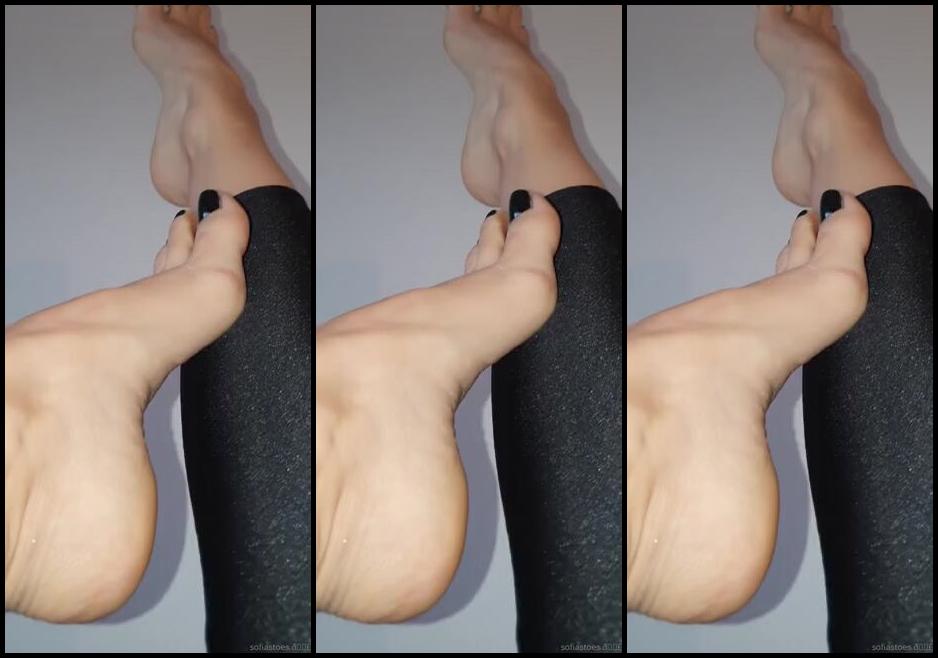 Sofiastoe Aka Sofiastoes Onlyfans I Want To Wiggle My Toes In Front Of Your Face And Tease You Till You Beg Me To Put Them On Your Fac