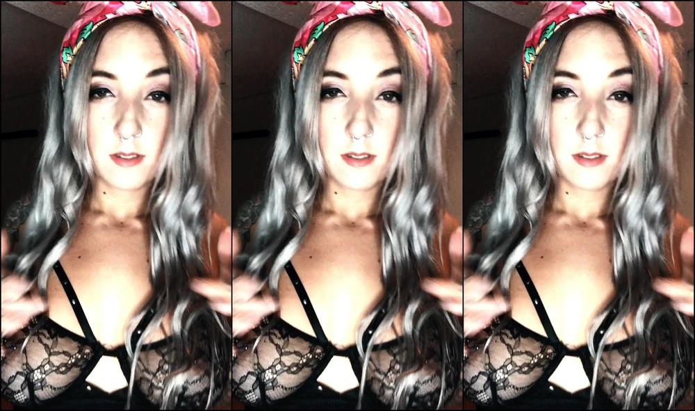 Seikasuicide Cheeky Little Striptease Video For Y All Enjoy