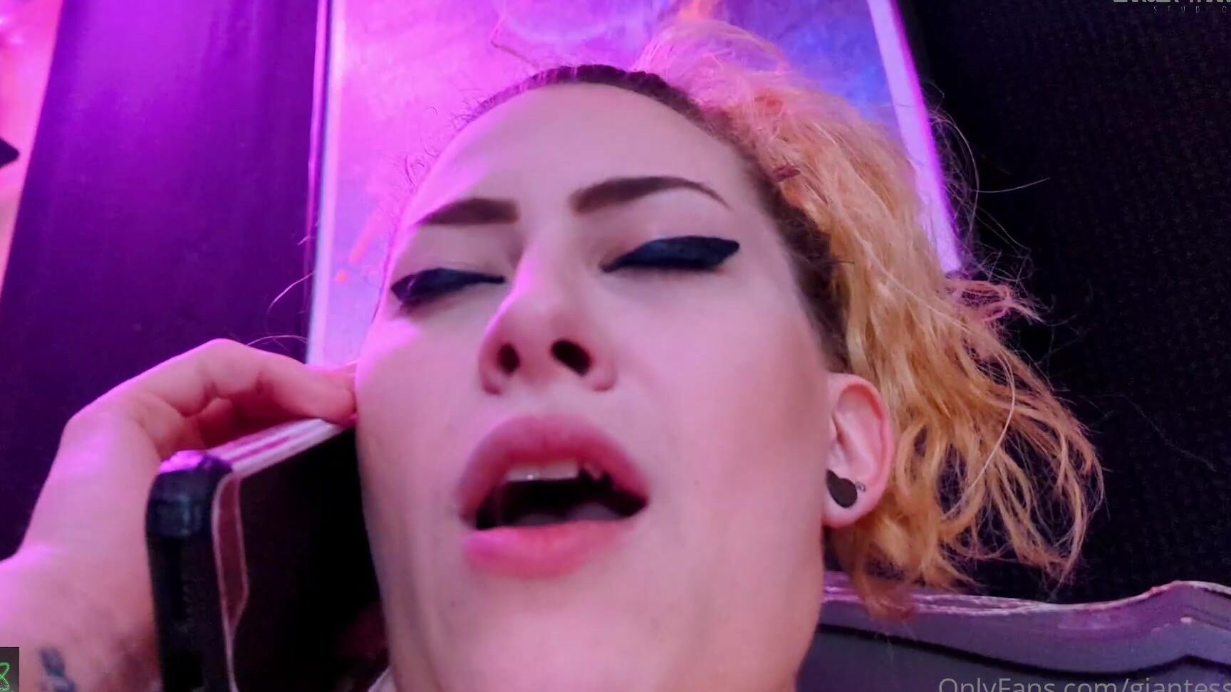 Giantessclips Unaware Cheating Giantess Phone Sex Starring Mallory Koxx Mallorykoxx For More Mallory