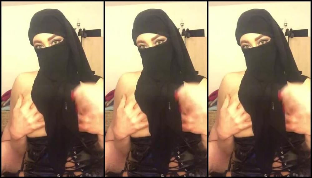 Fairuzapersiana Onlyfans Video 4765