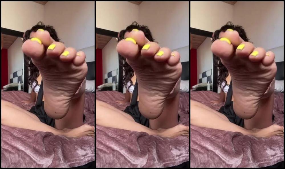 Liariccivip Nicknamed Candymoorevip 01 04 2025 Onlyfans Video Teasing And Humiliation You Know I Love It