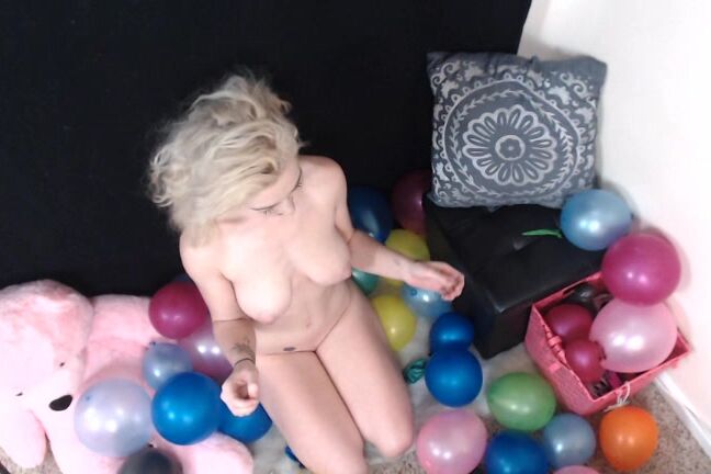 Callie Black Nude Balloon Popping