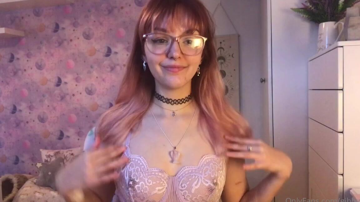 Gibbymoo 2904186429 06 14 2023 Playing With My Boobs Is My Favourite Hobby