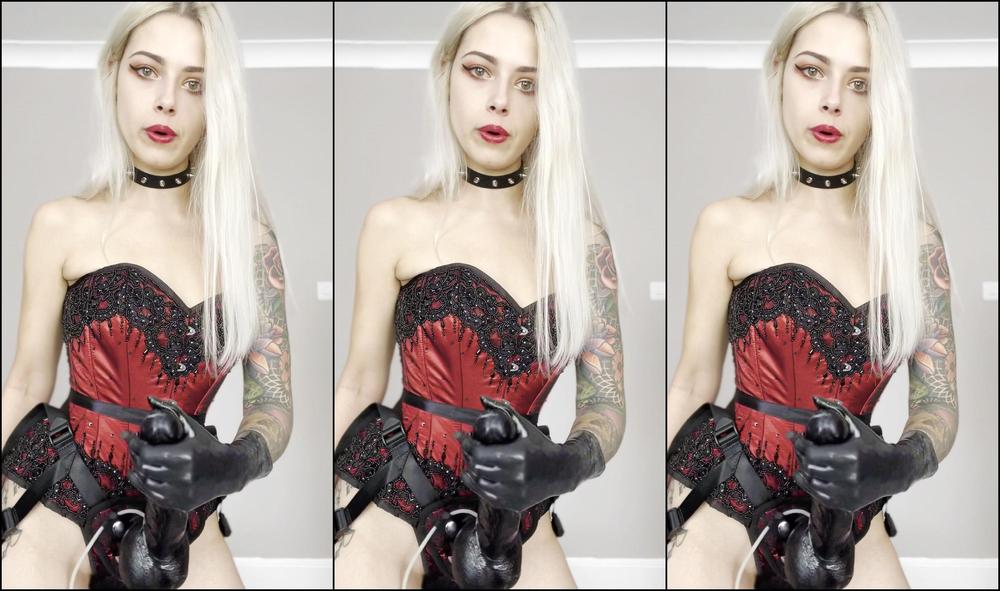 Mistressmercyxox Squirting Strapon Joi