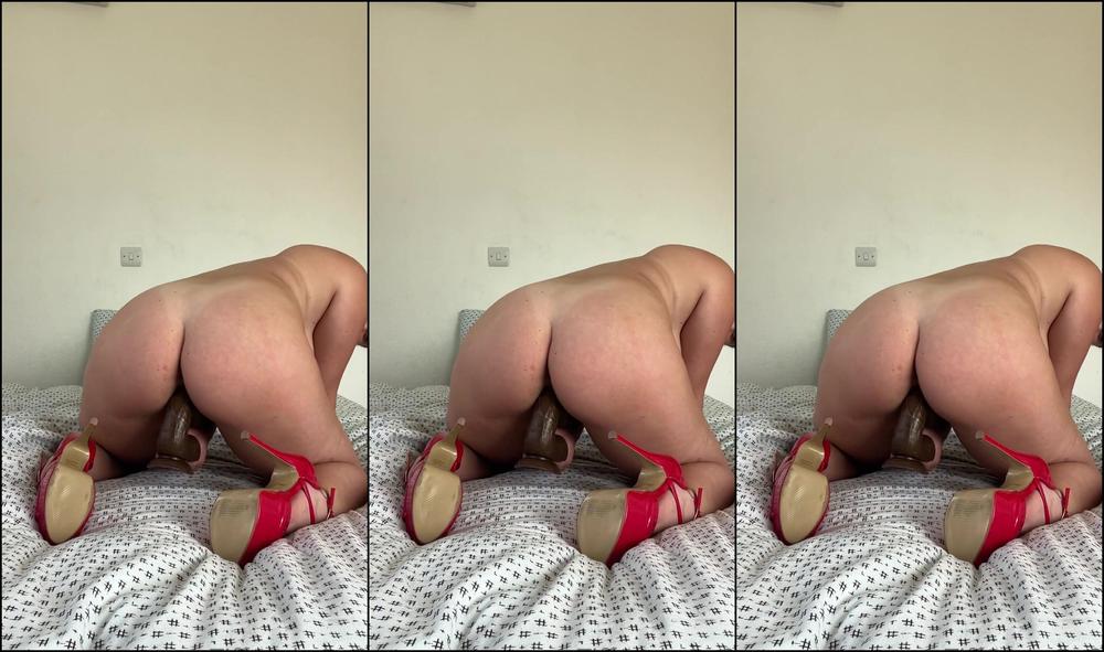 "Tiffanybabe01" teens (18+), bikini, dildo fucking, orgasms, micro bikini REVERSE COWGIRL IN MY EXTREME HIGH HEELS manyvids