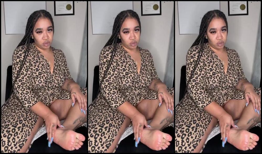 Iwantnique Onlyfans Moisturize My Feet With Me Let S Make Sure We Get Every Inch