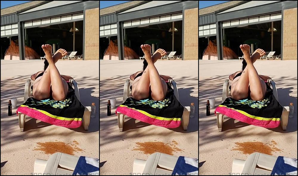 Dixiesjewels More Pool Feet